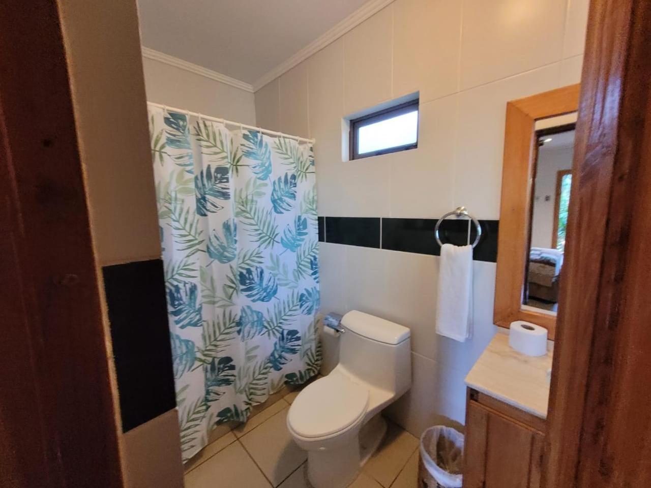 Te Ariki - Adults Only Hotel Ханга Роа Екстериор снимка
